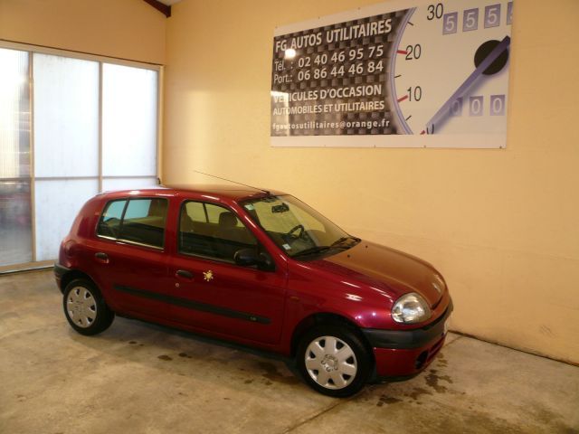 CLIO II 1.2 5 PORTES