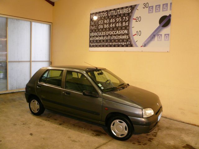 CLIO 1.2 60 CH 5 PORTES