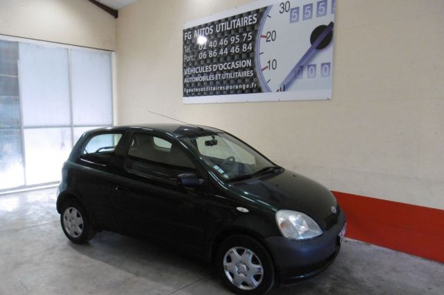 YARIS 1L 70 3 PORTES VVTI