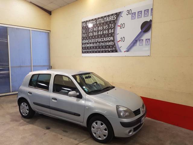 CLIO II 1.2 16V AUTHENTIQUE