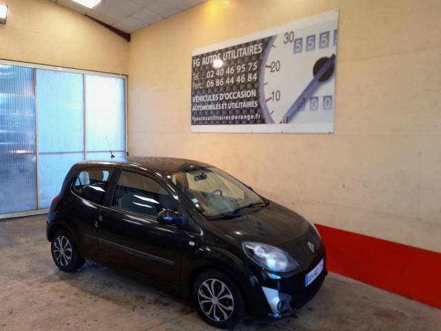 TWINGO 1.2L 75